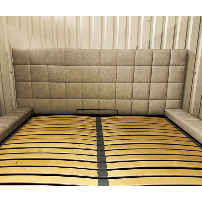 Lova MILAN (160 x 220cm)(Ekspozicija)(NESTANDARTINĖ) Lova MILAN (160 x 220cm)(Ekspozicija)(NESTANDARTINĖ)